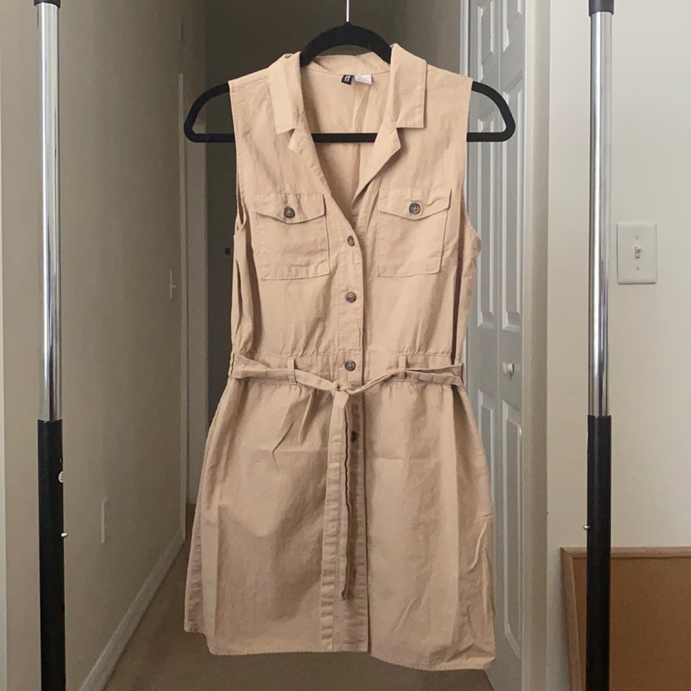 Khaki Sleeveless Button-Up Dress